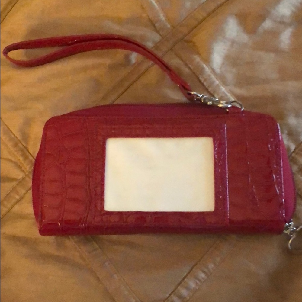Multi slot wallet